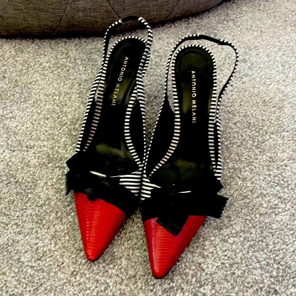 Antonio Melani sling back heels